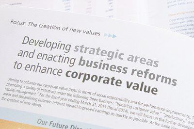 フォント使いがモノを言う──英文統合報告書のデザイン