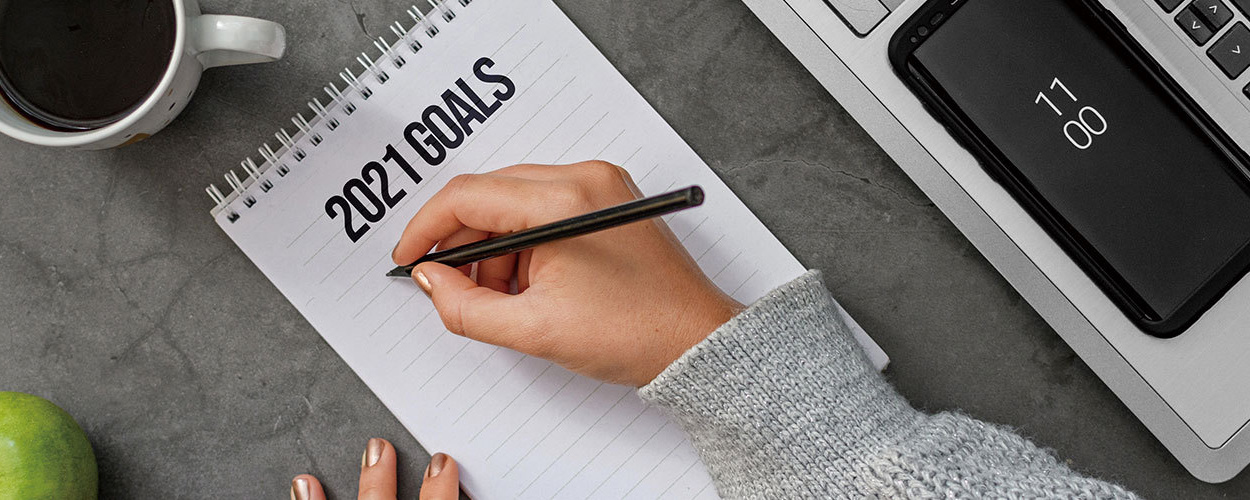 「Aim」以外の「目指す」の訳し方